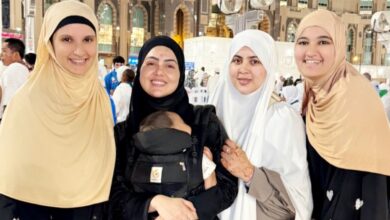 Sania Mirza, Sana Khan perform Haj together, 1st photo goes viral