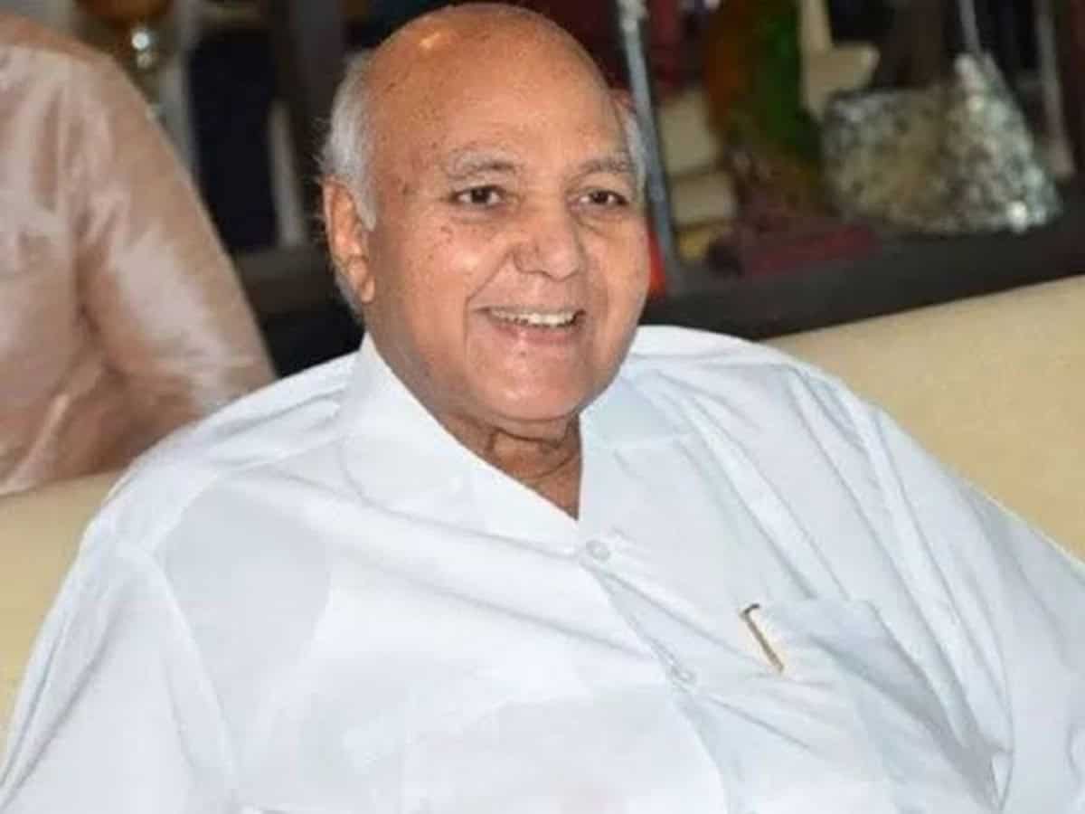 Chiranjeevi, Jr NTR mourn the demise of media mogul Ramoji Rao