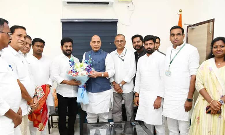 Revanth Reddy requests Rajnath Singh to facilitate the transfer of 2,450 of defence lands to the State government in exchange for the land being used by the defence (RCI) in Ravirala.