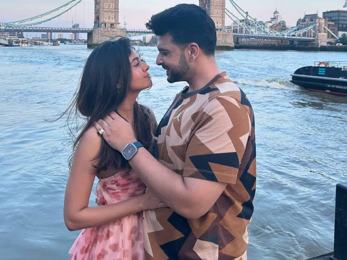Tejasswi Prakash, Karan Kundrra react to breakup talks in unique way