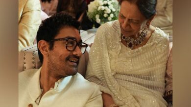 Inside pics from Aamir Khan's ammi Zeenat Hussain's 90th birthday