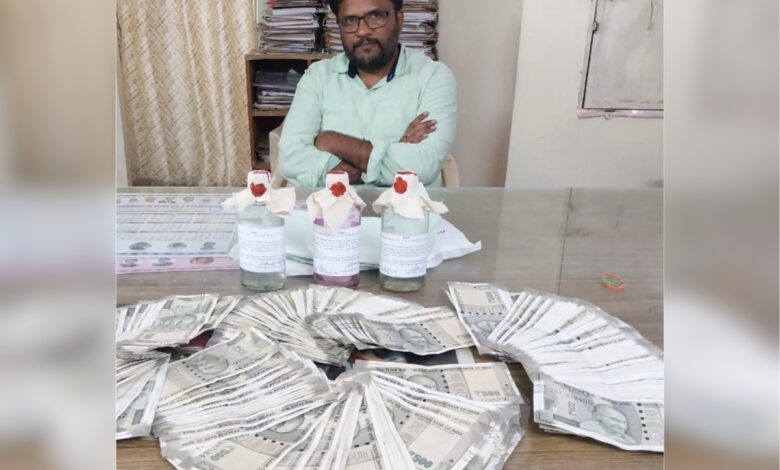 Hyderabad: Dy Commerical Tax Officer caught taking Rs 2L bribe