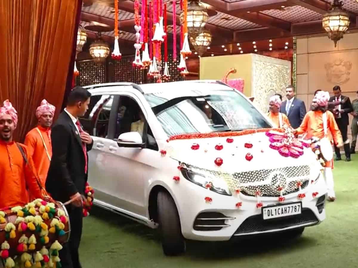 Anant-Radhika wedding: Baraatis leave for the wedding venue