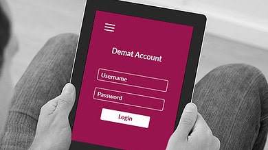 Demat accounts surge to 162 mn in June, NSE active clients reach 44.2 mn