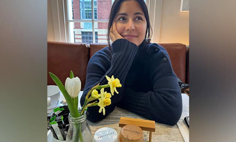 Katrina Kaif thanks everyone for birthday wishes, shares 'no-makeup' picture