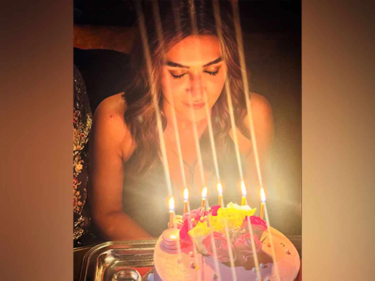 Kriti Sanon expresses gratitude for love, wishes on her birthday