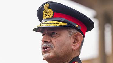 CDS, Army chief pay homage to infantrymen on 78th Shaurya Diwas