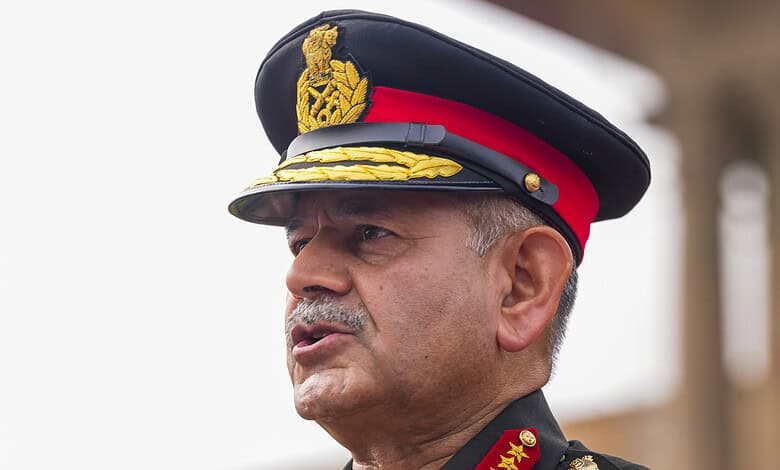 CDS, Army chief pay homage to infantrymen on 78th Shaurya Diwas