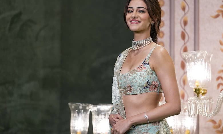 Ananya Panday lifts 120 kgs in gym, gives fitness goals
