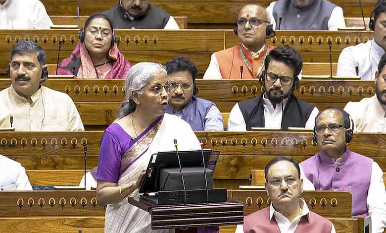 Govt extends financial support for flood mitigation, irrigation projects