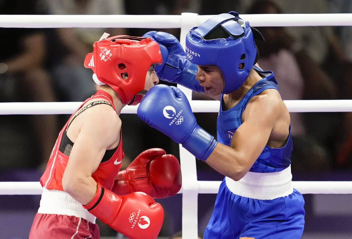 Nikhat Zareen enters pre-quarterfinals with gritty win over Kloetzer