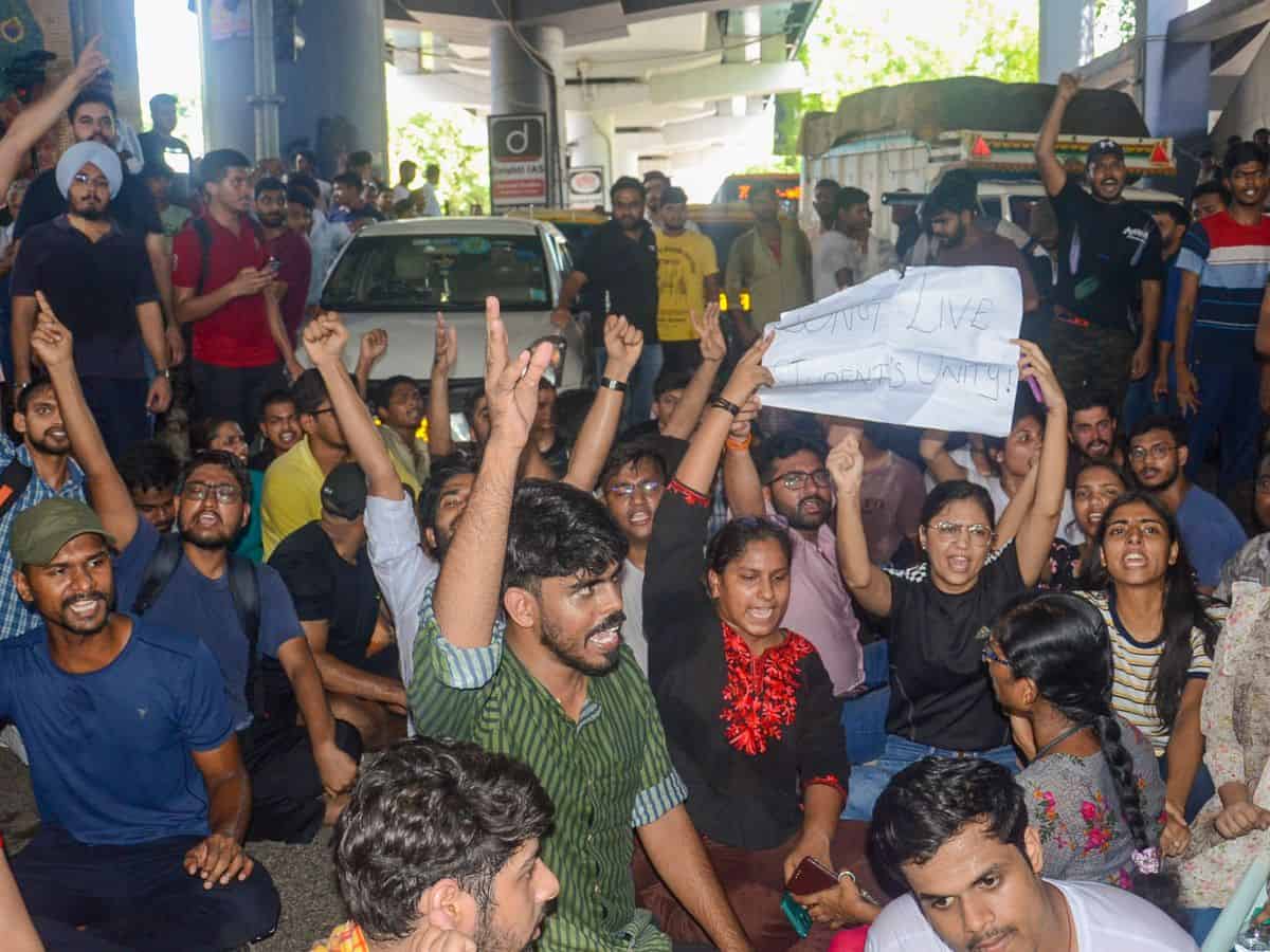Protest after 3 students