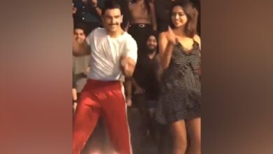 Ranveer Singh hugs wife Deepika Padukone, recreates Hrithik's 'Ek Pal Ka Jeena' in 'Fighter' BTS video