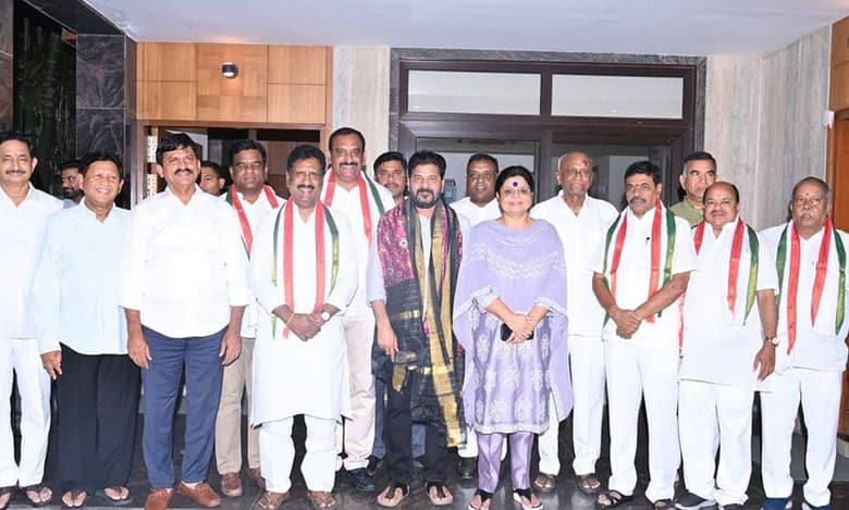 Six BRS MLCs joined Congress