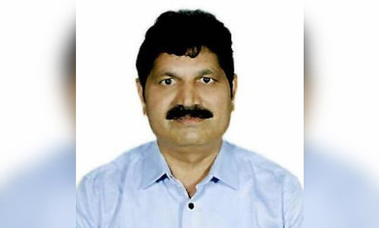 Bhadrachalam MLA turns surgeon amidst floods, delivers babies