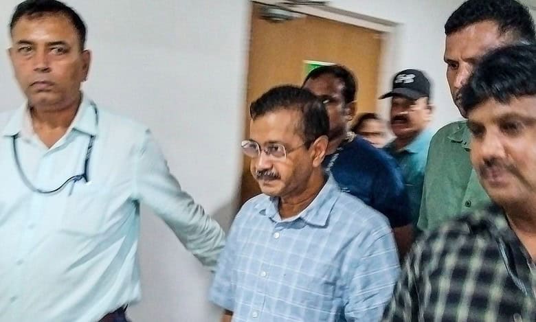 Kejriwal to move regular bail plea in graft case soon, HC told