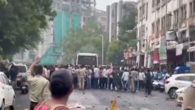 BJP, Congress workers clash in Ahmedabad amid row over Rahul's speech