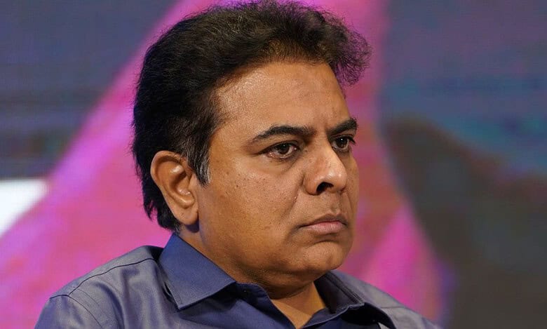 KTR accuses Congress govt over depleting groundwater level in Telangana