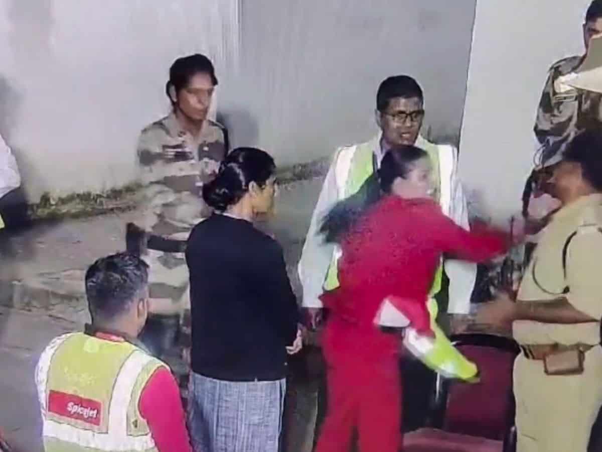 SpiceJet employee slaps CISF