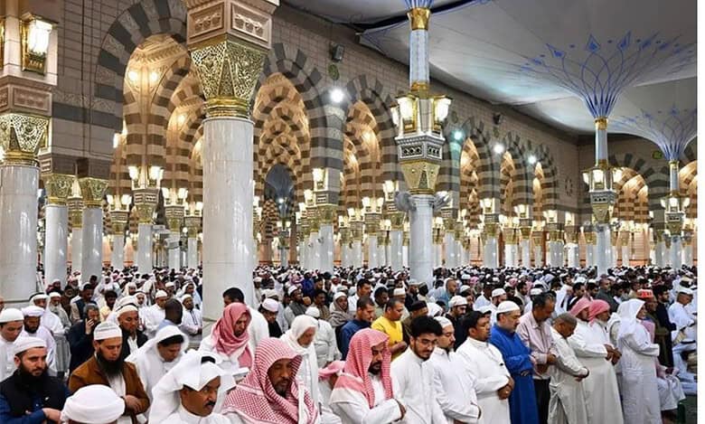 Over 7 million worshippers perform prayers at Prophet’s Mosque in Madinah