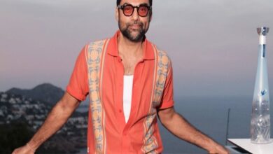 Meet Abhay Deol at Virat Kohli's new cafe in Hyderabad this Sat