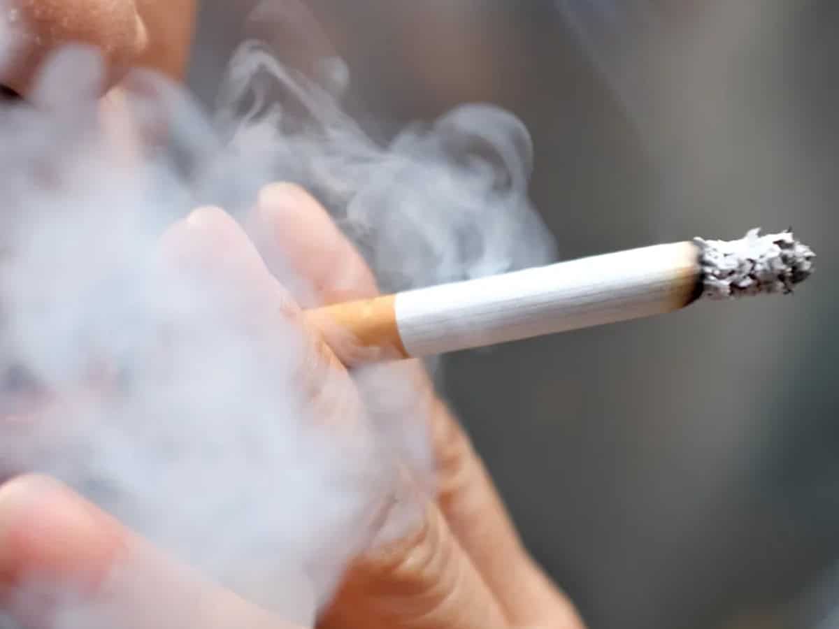 Cutting smoking tied to better cognitive aging: Study
