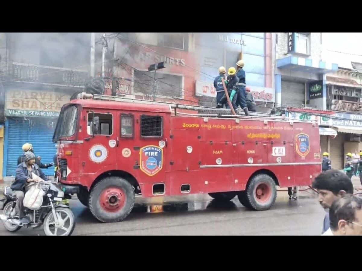 Fire breaks out at apparel store near Madina building in Hyderabad