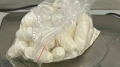 Cameroon man held for smuggling Rs 22 crore worth cocaine at Delhi airport