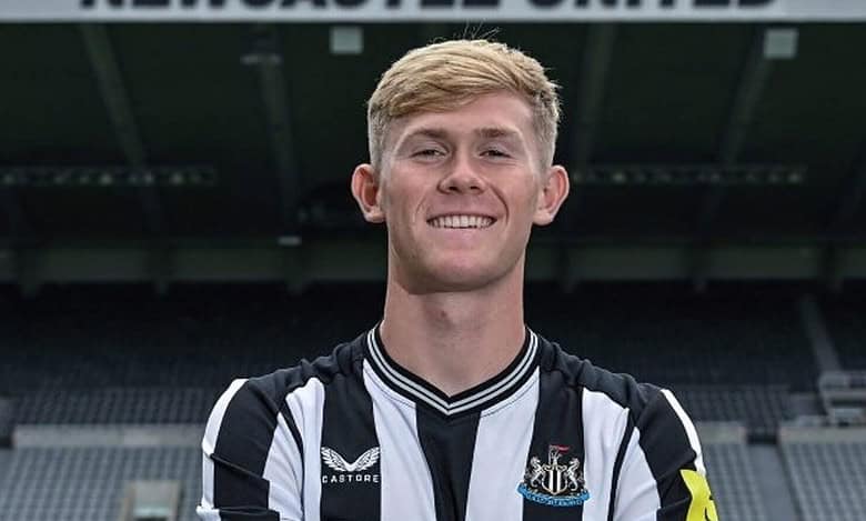Newcastle United sign Lewis Hall on long-term contract from Chelsea