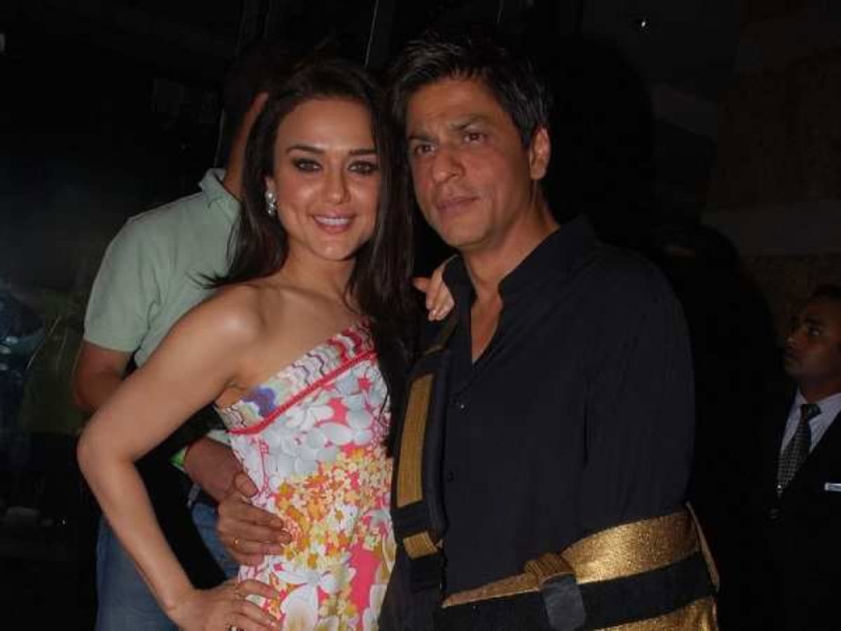 'You are doing drugs again?' SRK asks Preity Zinta, watch