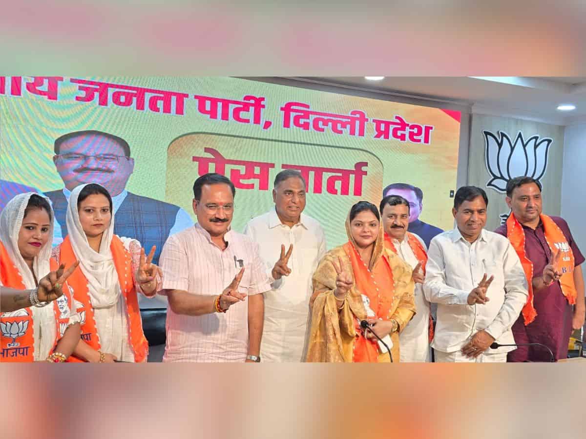 5 AAP Councilor join BJP in Delhi