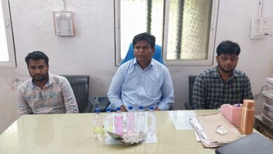 Telangana: Tahsildar caught taking bribe of Rs 10000 in Peddapalli