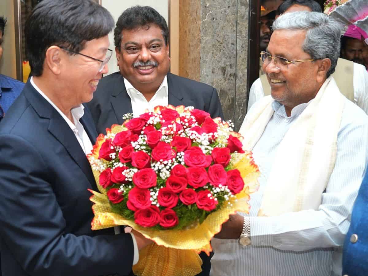 Karnataka CM with Chairman of Foxconn