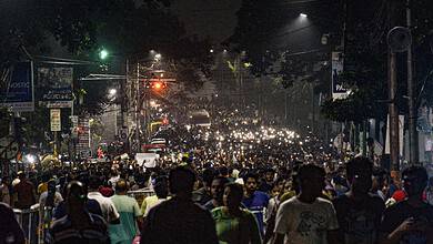 50 sr doctors of RG Kar hospital resign in solidarity with medics on fast; peers mull following suit