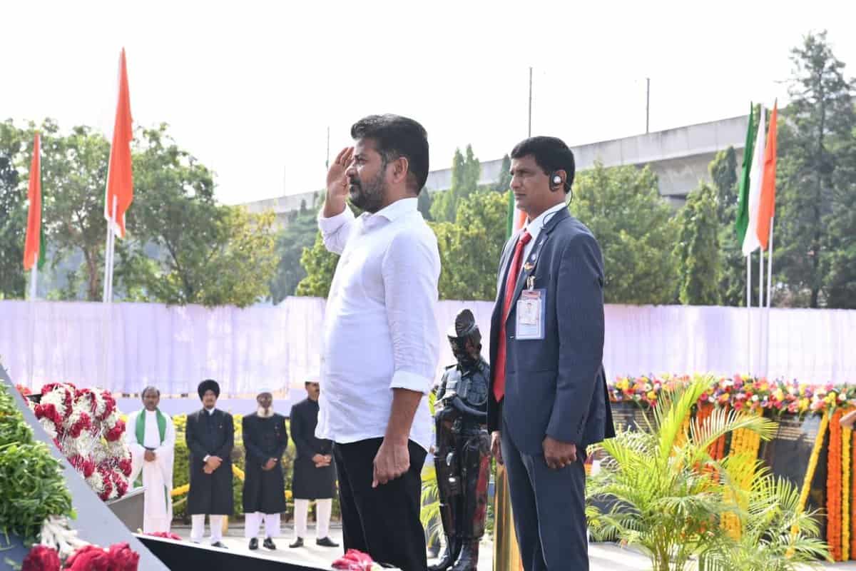 Revanth Reddy hoists Tricolour at Golconda Fort in Hyderabad