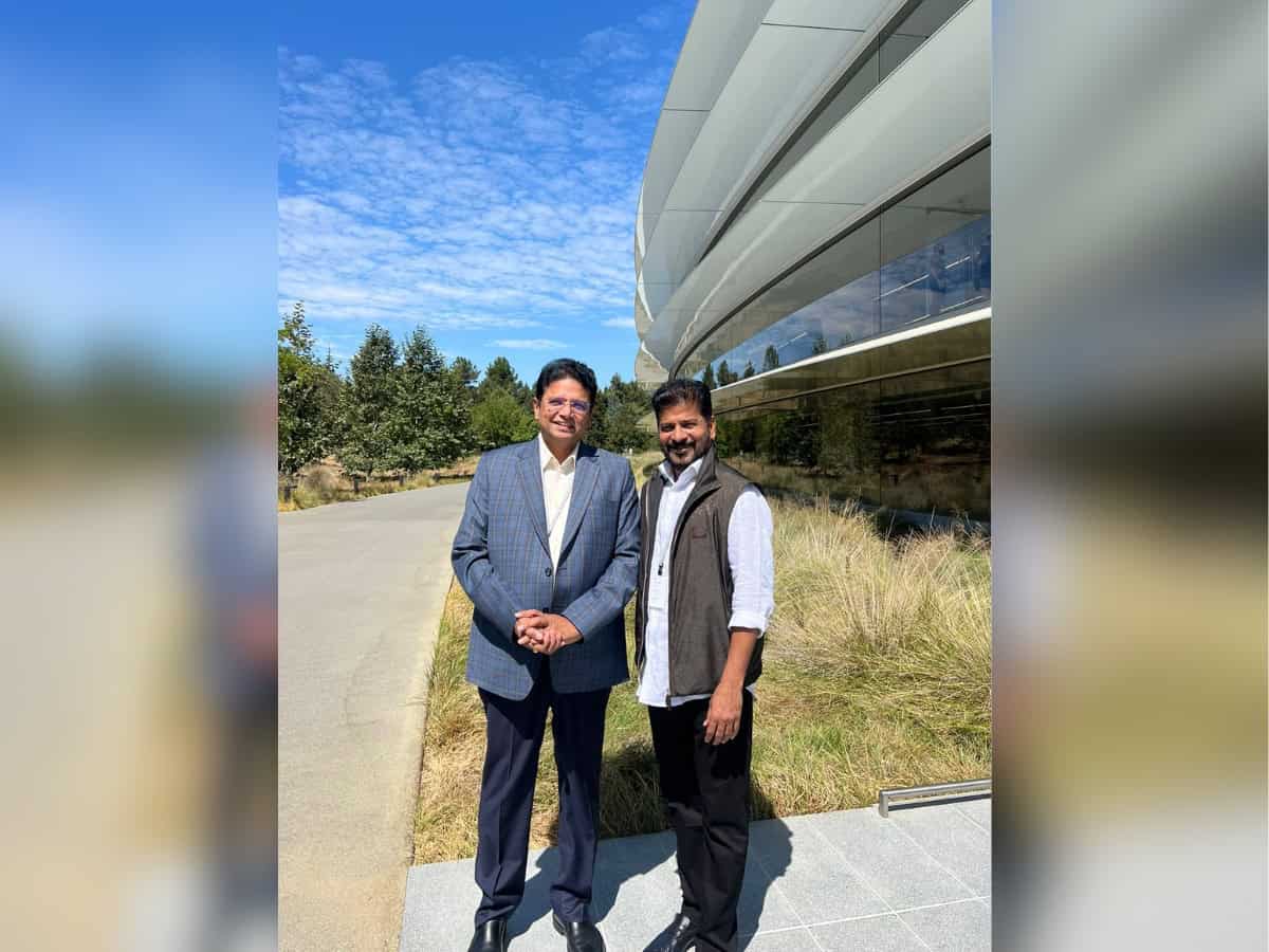 Revanth visits Apple HQ in California, pitches Hyderabad, Telangana