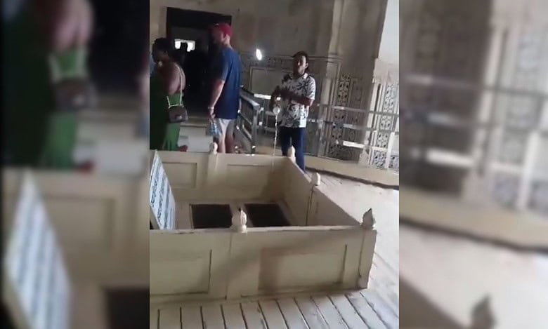 Two men arrested for offering ‘Gangajal’ at Taj Mahal