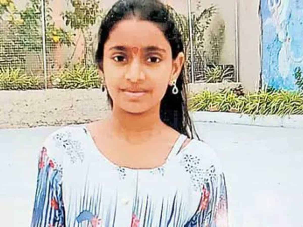 Teenage girl dies while witnessing her parents being brutally attacked by neighbours in Suryapet.