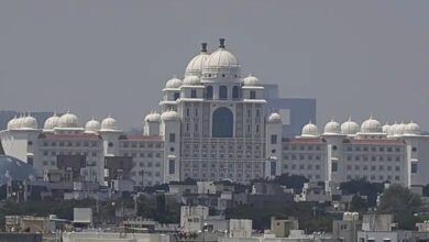 Hyderabad police bans protests, public gatherings near Telangana secretariat