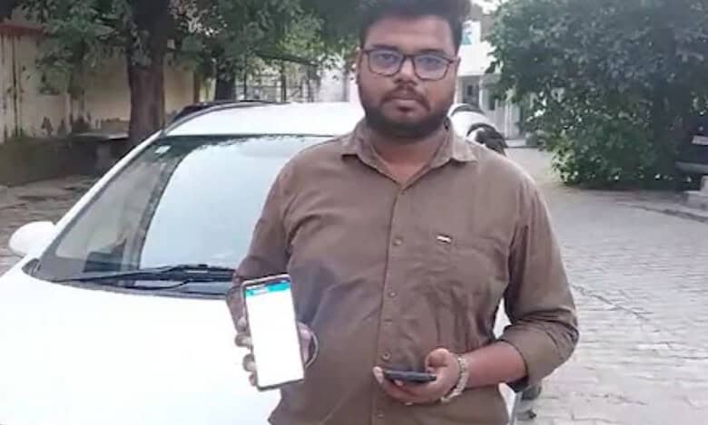 UP driver receives Rs 1000 challan for not wearing helmet in car