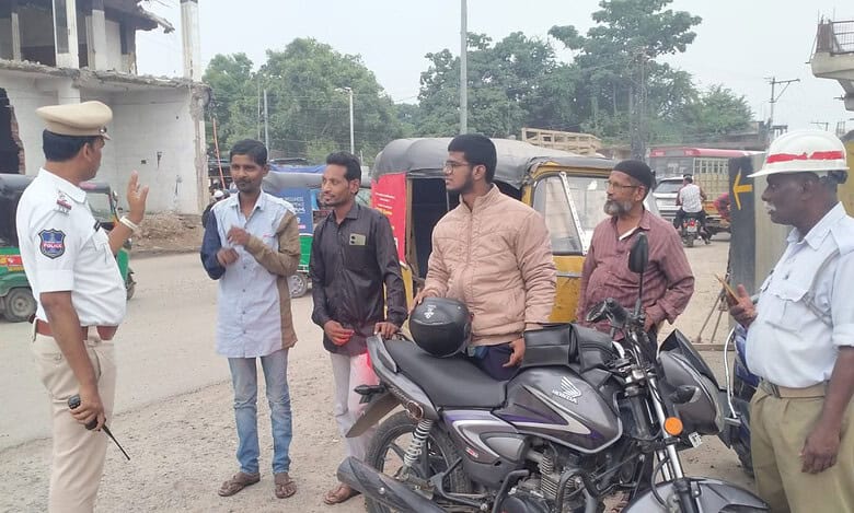 Hyderabad traffic police book 688 cases for wrong side driving