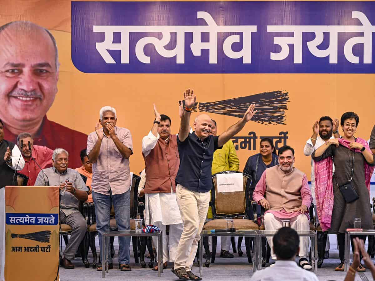Sisodia calls upon people to fight against 'dictatorship' in country