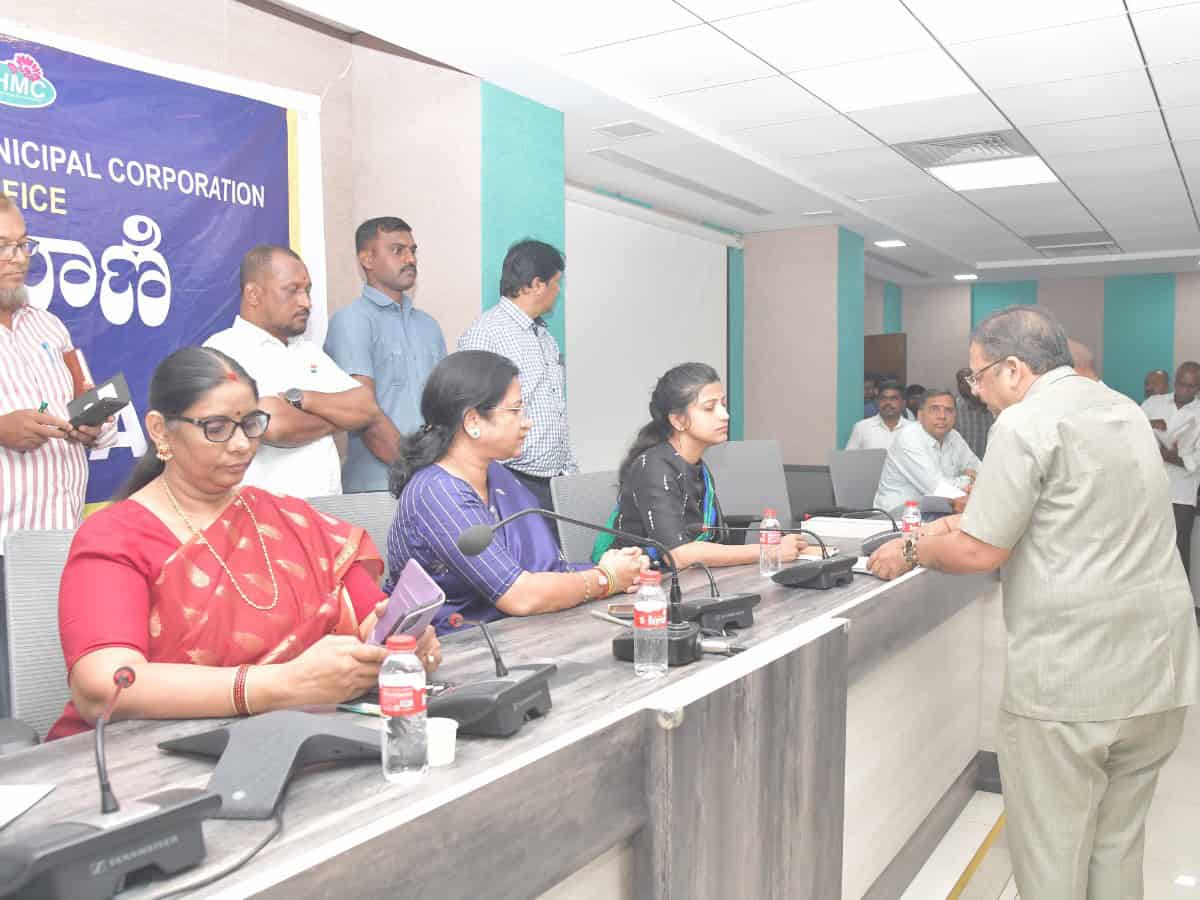 GHMC receives 25 petitions and 30 pleas on Aug 19