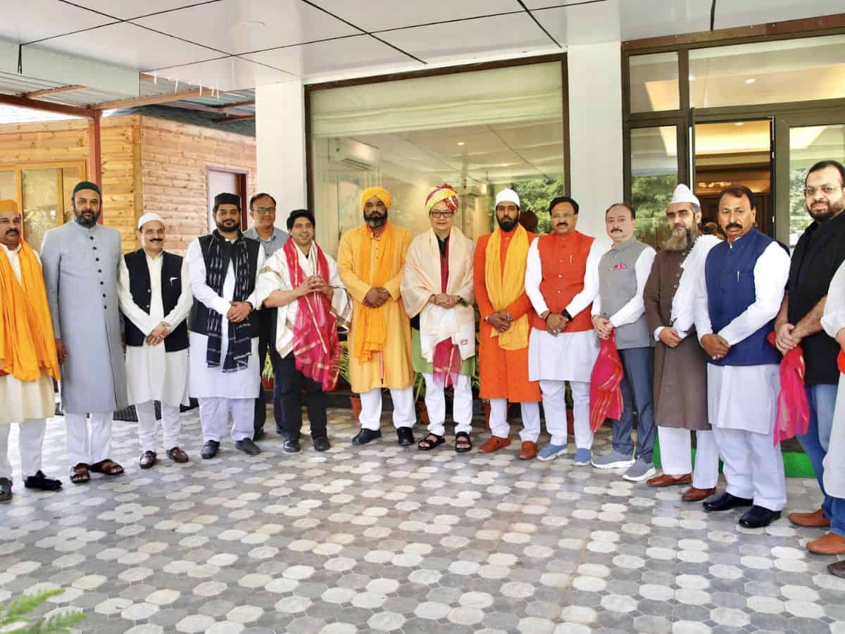 Muslim scholars, religious leaders meet Rijiju