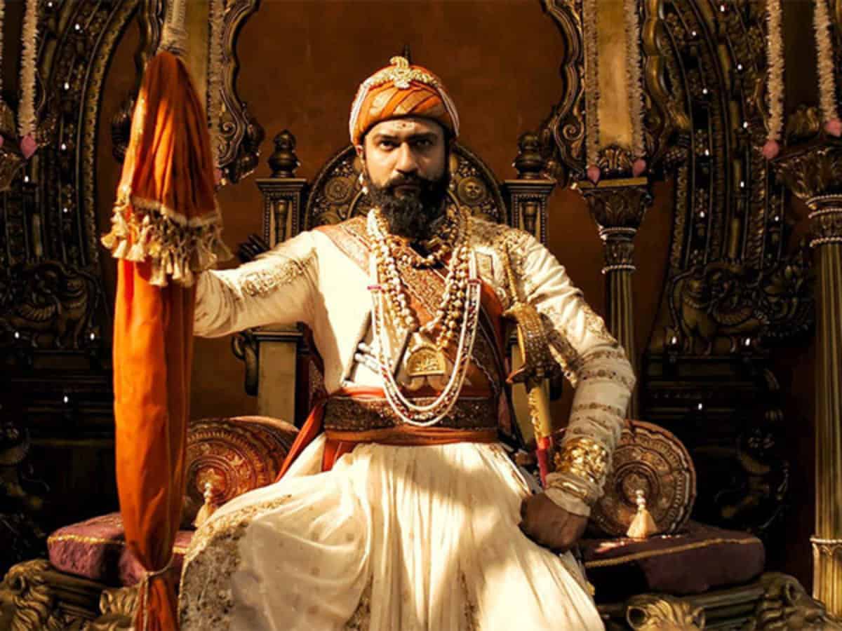 Vicky Kaushal roars in 'Chhaava' teaser