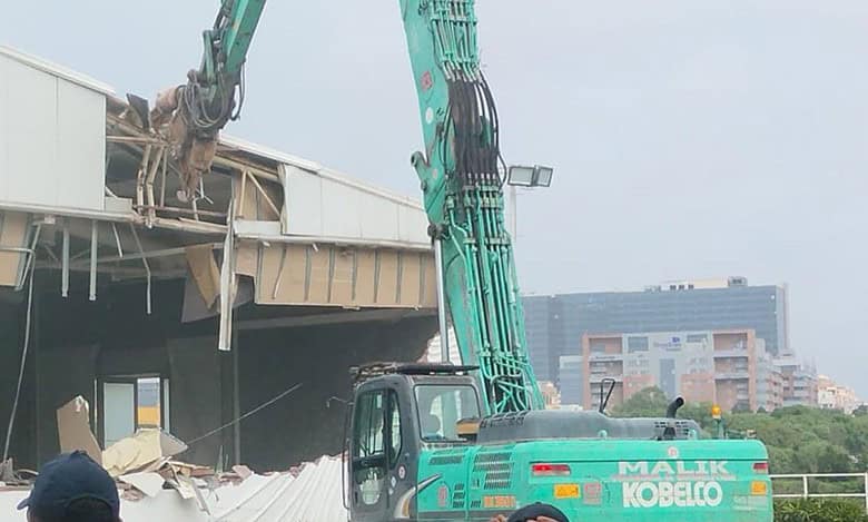 HYDRA demolishes actor Nagarjuna's property in Hyderabad