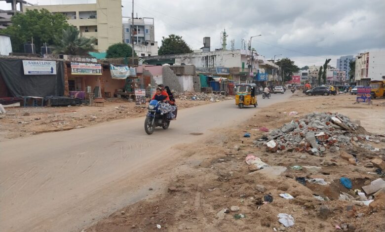 Hyderabad: Bandlaguda-Errakunta road widening works going on