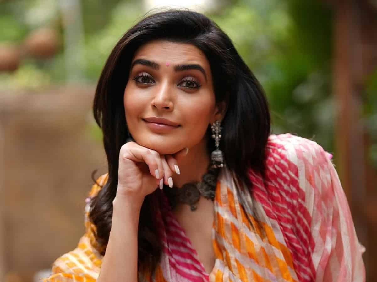 On 'Nag Panchami', Karishma Tanna asks people to stop milk offerings to snakes