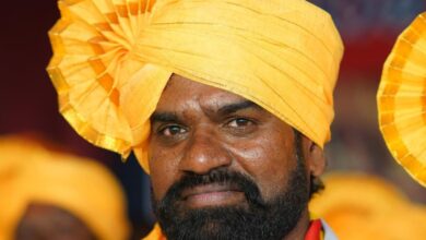 Hyderabad: Comedian Bithri Sathi apologises for comments on Gita