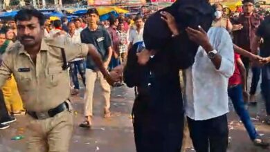 Tension at Charminar Ganesh Visarjan over burkha-clad woman's presence